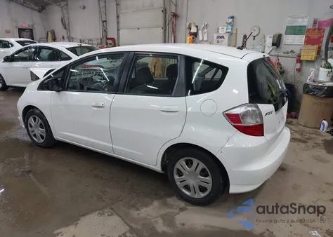 2010 Honda Fit из США, поврежденный, VIN JHMGE8H27AS024806